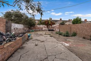 Photo 21- click for photo gallery